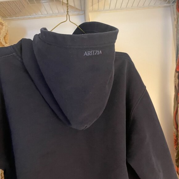 SOLD Cozy Sweatfleece Matching Set - Picture 3 of 6